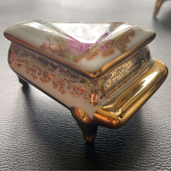 Set of 2 Porcelain Vintage Limoges France Miniatures - Picture 3 of 6